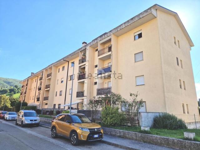 Appartamento in vendita di 110 m² in Via Alcide de Gasperi, 17