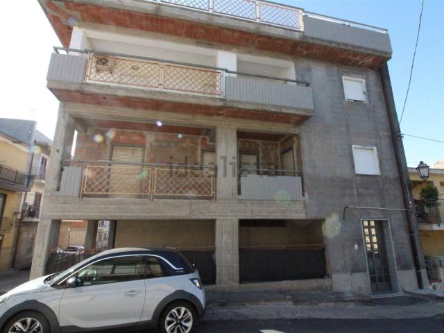 Appartamento in vendita di 110 m² in Via Alcide de Gasperi