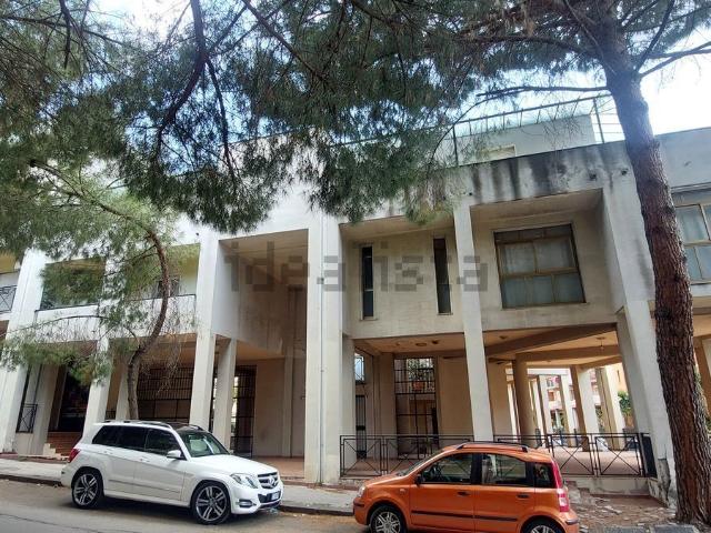 Appartamento in vendita di 110 m² in Via Alcide de Gasperi
