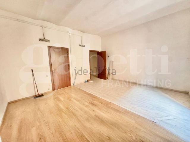 Appartamento in vendita di 110 m² in Via Alessandria