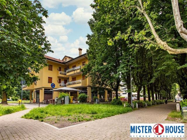 Appartamento in vendita di 110 m² in Via Alfonso Casati, 2