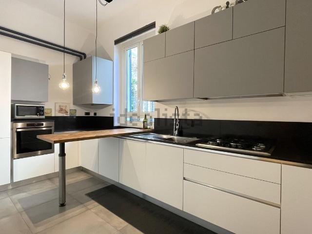 Appartamento in vendita di 110 m² in Via all&apos Asilo Davide e Delfina Garbarino