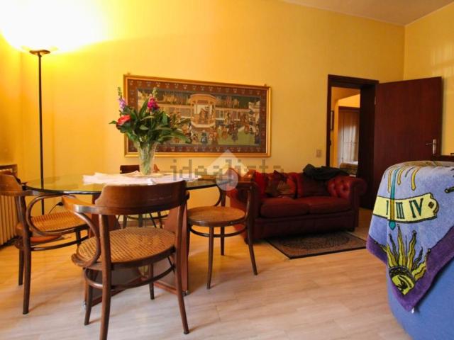 Appartamento in vendita di 110 m² in Via Arcangelo Corelli, 24