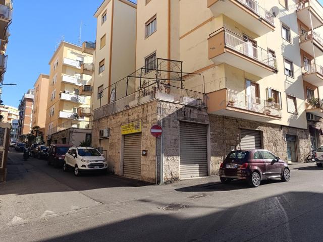 Appartamento in vendita di 110 m² in Via Asiago, 1
