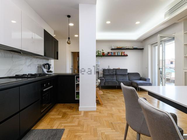 Appartamento in vendita di 110 m² in Via Aurelia, 383
