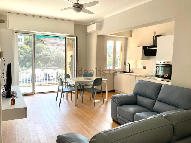 Appartamento in vendita di 110 m² in Via Aurelio Baisi, 14