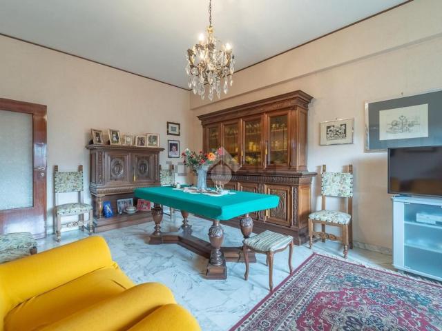 Appartamento in vendita di 110 m² in Via Baldo degli Ubaldi, 90