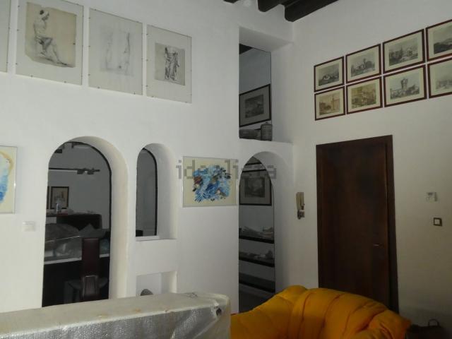 Appartamento in vendita di 110 m² in Via Beata Giovanna