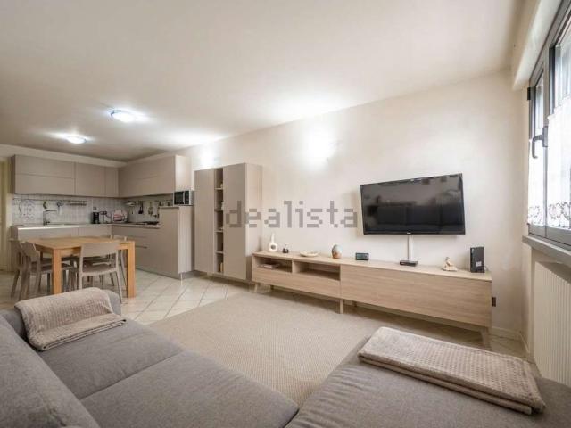 Appartamento in vendita di 110 m² in Via Bellerio Giuditta, 10