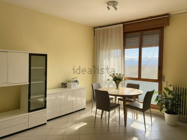 Appartamento in vendita di 110 m² in Via Bellinzona, 50