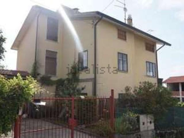 Appartamento in vendita di 110 m² in Via Bugano, 70