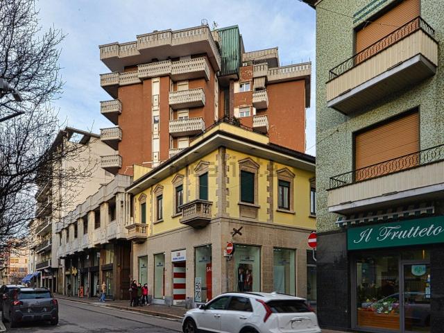 Appartamento in vendita di 110 m² in Via G. Garibaldi, 99