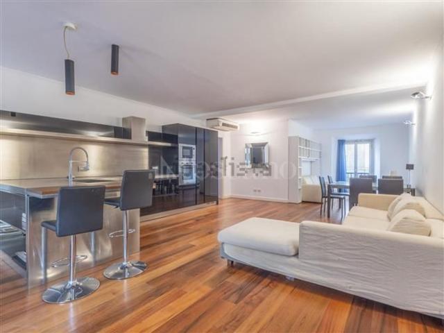 Appartamento in vendita di 110 m² in Via Gaetano Donizetti