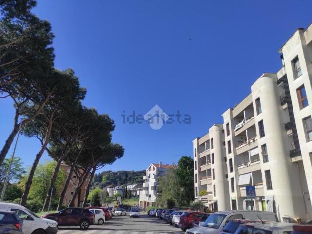 Appartamento in vendita di 110 m² in Via Gaetano Donizetti, 33