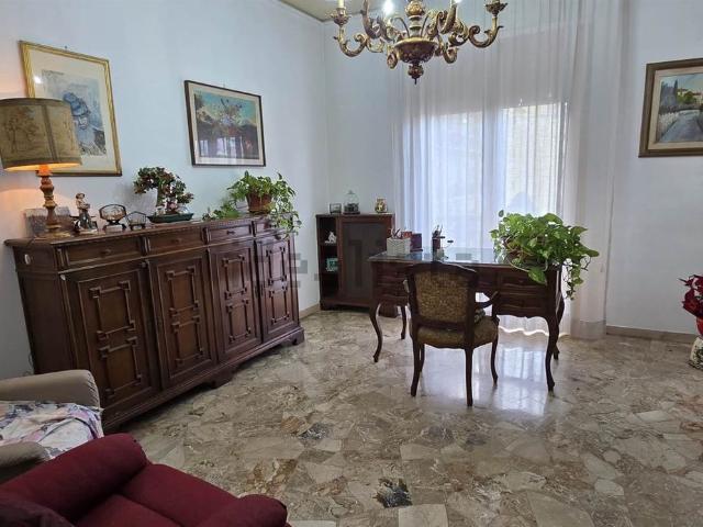 Appartamento in vendita di 110 m² in Via Gaetano Donizetti