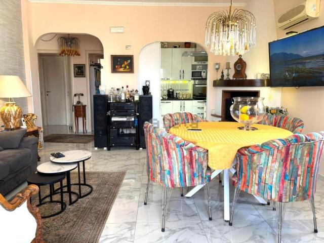 Appartamento in vendita di 110 m² in Via Gallipoli, 102