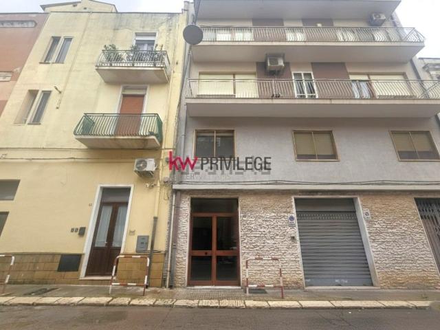 Appartamento in vendita di 110 m² in Via Gallipoli, 67