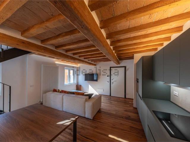 Appartamento in vendita di 110 m² in Via Ganaceto, 65