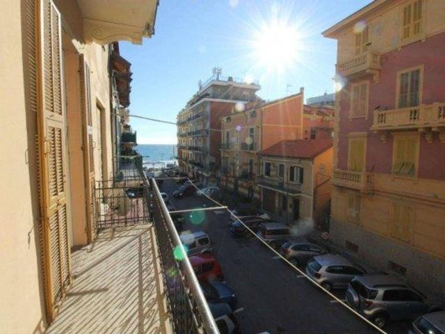 Appartamento in vendita di 110 m² in Via Garibaldi