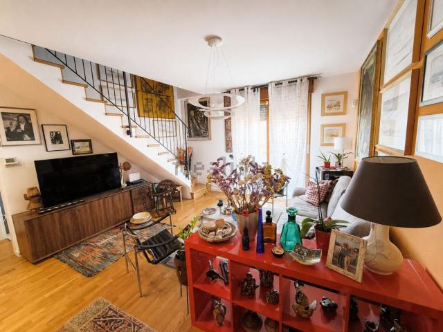 Appartamento in vendita di 110 m² in Via Gemona, 33