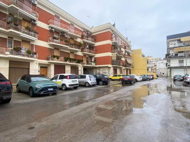 Appartamento in vendita di 110 m² in Via Genova
