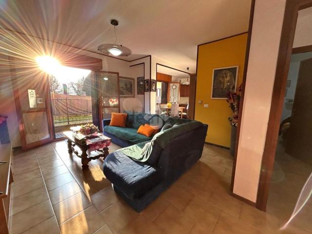 Appartamento in vendita di 110 m² in Via Geroni, 40