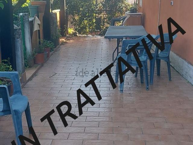 Appartamento in vendita di 110 m² in Via Giulio Frascheri