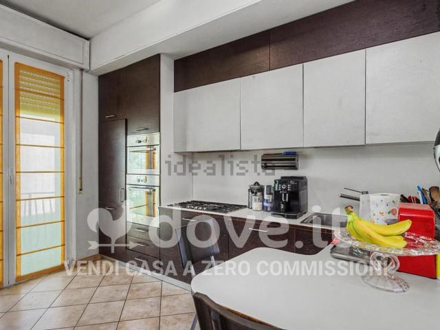 Appartamento in vendita di 110 m² in Via Giulio Pastore, 19