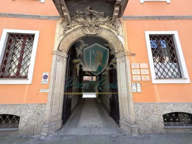 Appartamento in vendita di 110 m² in Via Giuseppe Garibaldi