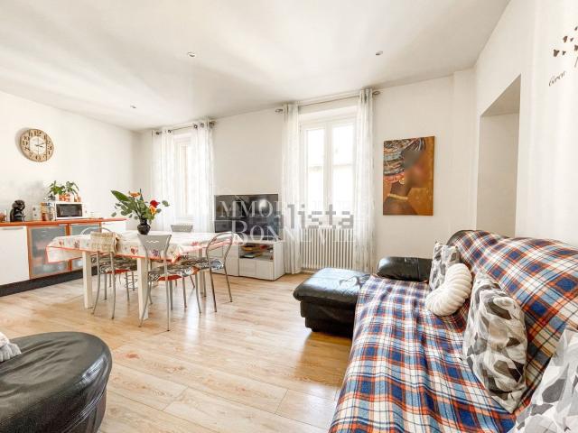 Appartamento in vendita di 110 m² in Via Giuseppe Garibaldi
