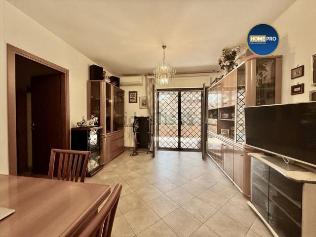 Appartamento in vendita di 110 m² in Via Giuseppe de Piro