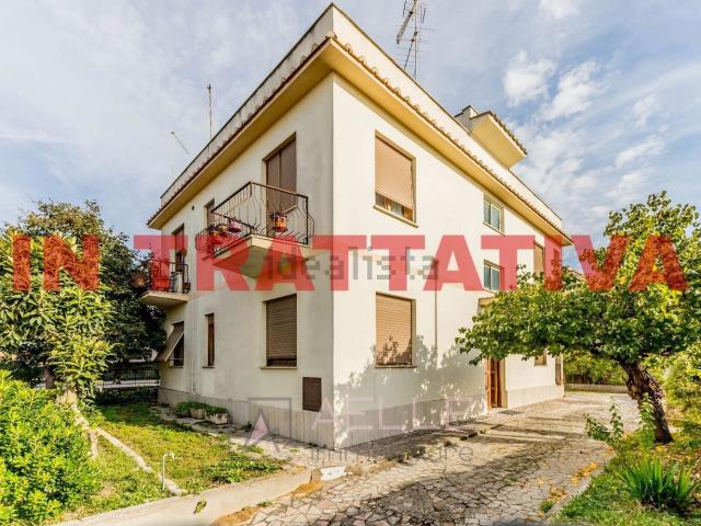 Appartamento in vendita di 110 m² in Via Giuseppe Fagnano