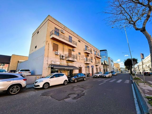 Appartamento in vendita di 110 m² in Via Giuseppe La Farina, 221