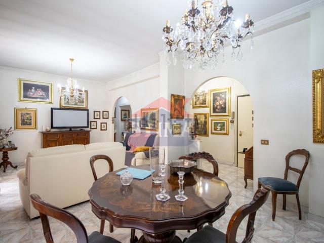 Appartamento in vendita di 110 m² in Via Giuseppe Pianell