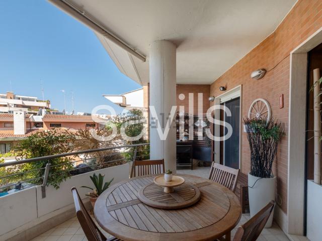 Appartamento in vendita di 110 m² in Via Giacomo Brogi