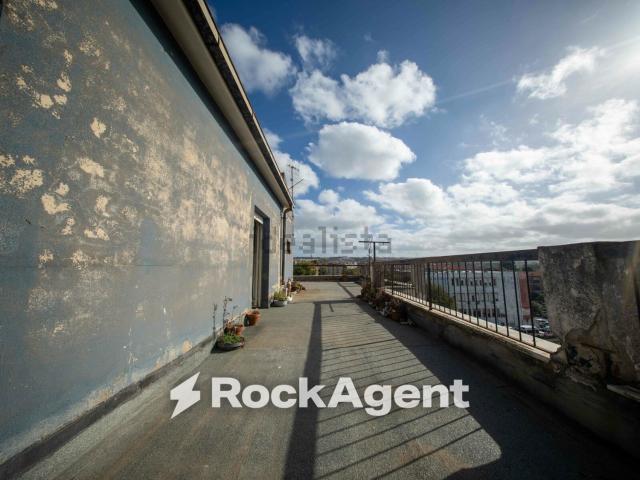 Appartamento in vendita di 110 m² in Via Giovanni Chiarini, 1