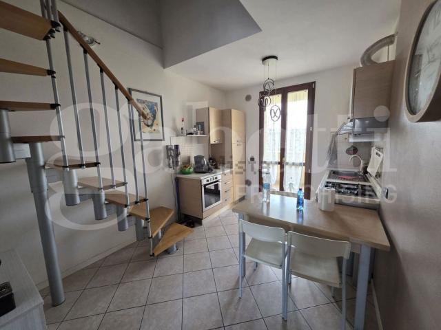 Appartamento in vendita di 110 m² in Via Giovanni Cimabue, 72