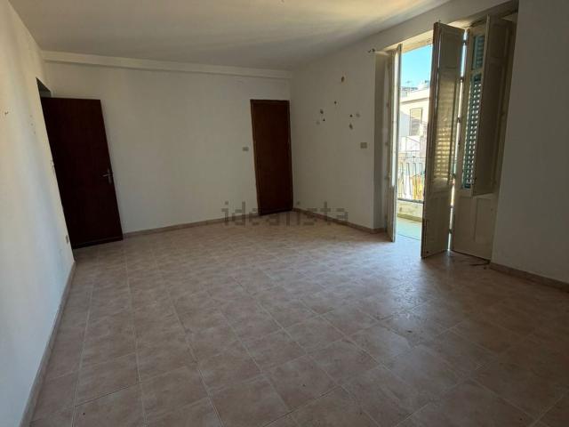 Appartamento in vendita di 110 m² in Via Giovanni Girgenti