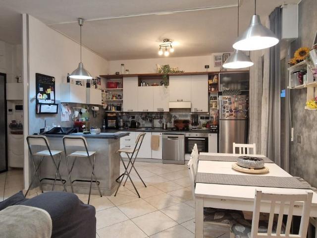 Appartamento in vendita di 110 m² in Via Giovanni Pascoli
