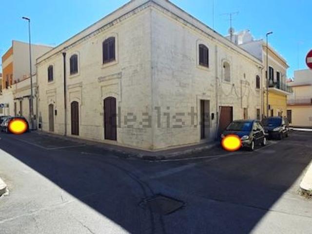 Appartamento in vendita di 110 m² in Via Giovanni Zambelli