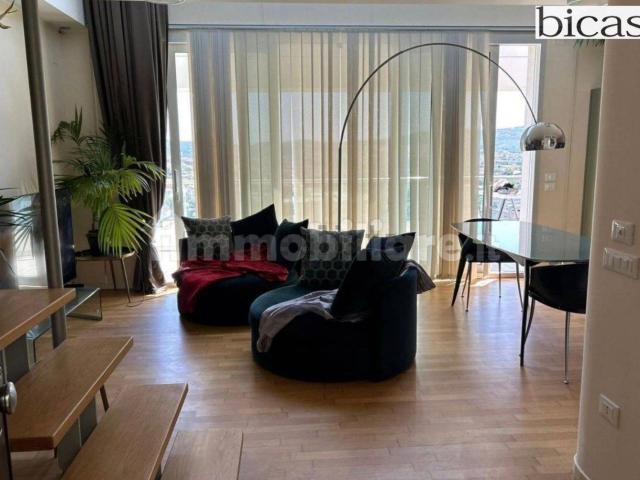 Appartamento in vendita di 110 m² in Via Gubbio