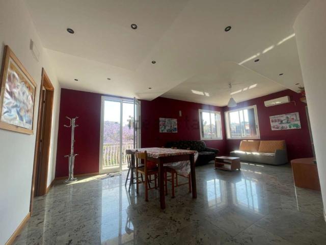 Appartamento in vendita di 110 m² in Via Guglielmo Marconi