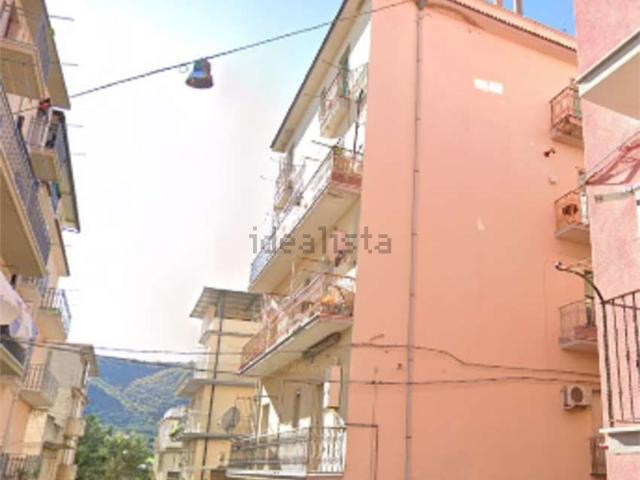 Appartamento in vendita di 110 m² in Via Domenico Cimarosa, 3