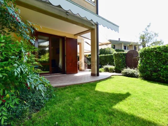 Appartamento in vendita di 110 m² in Via Daniele Comboni, 19