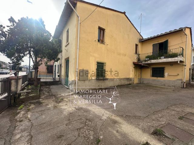 Appartamento in vendita di 110 m² in Via Dante Alighieri, 130