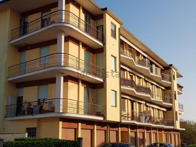 Appartamento in vendita di 110 m² in Via dante Alighieri, 13