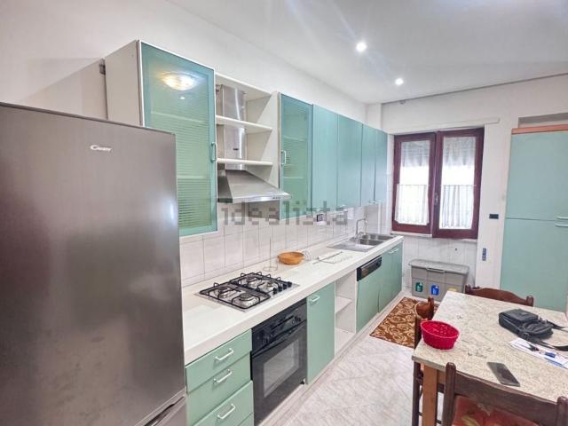 Appartamento in vendita di 110 m² in Via Dante Alighieri, 5