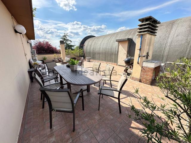 Appartamento in vendita di 110 m² in Via Dante Alighieri, 75