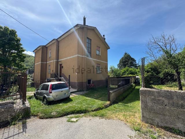 Appartamento in vendita di 110 m² in Via degli Alpini, 63