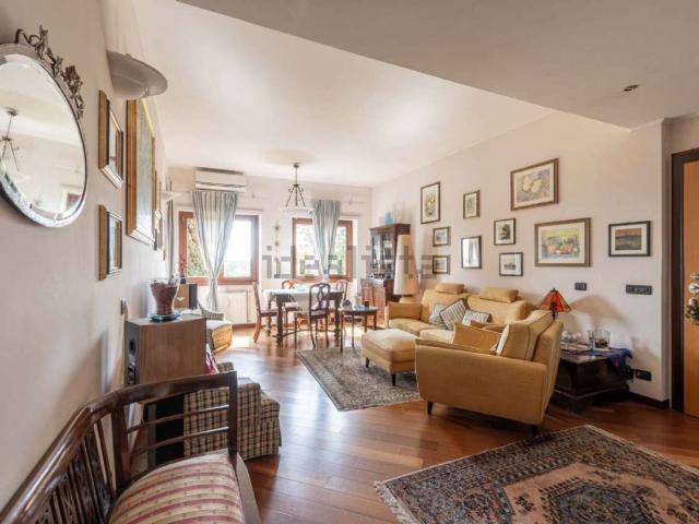 Appartamento in vendita di 110 m² in Via dei Martiri Portuensi